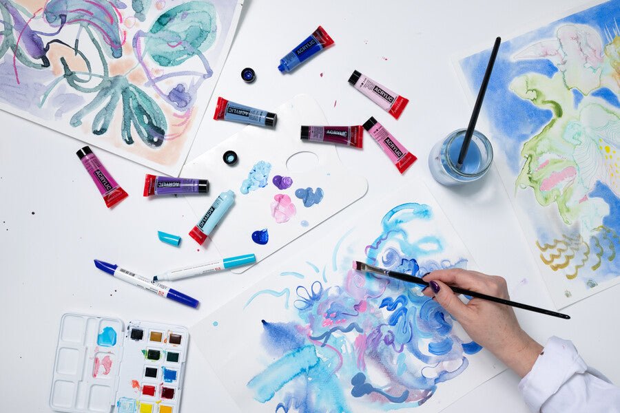 Layer, combine, experiment - Royal Talens