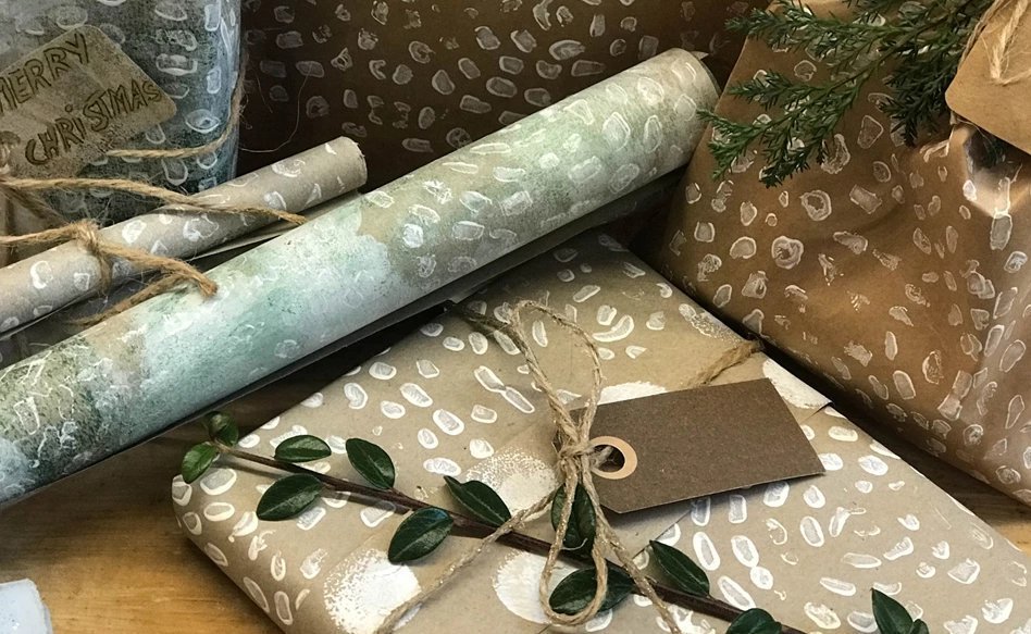 Make your own wrapping Paper - Royal Talens