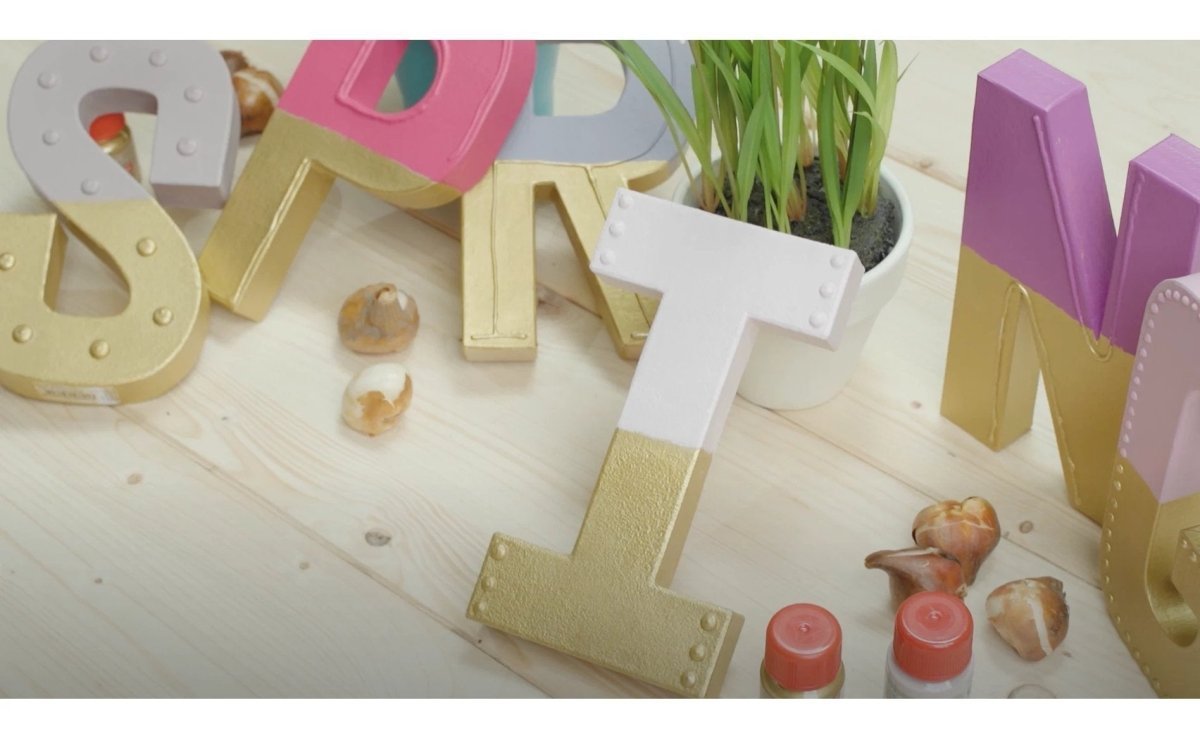 Painting Paper-mache letters - Royal Talens