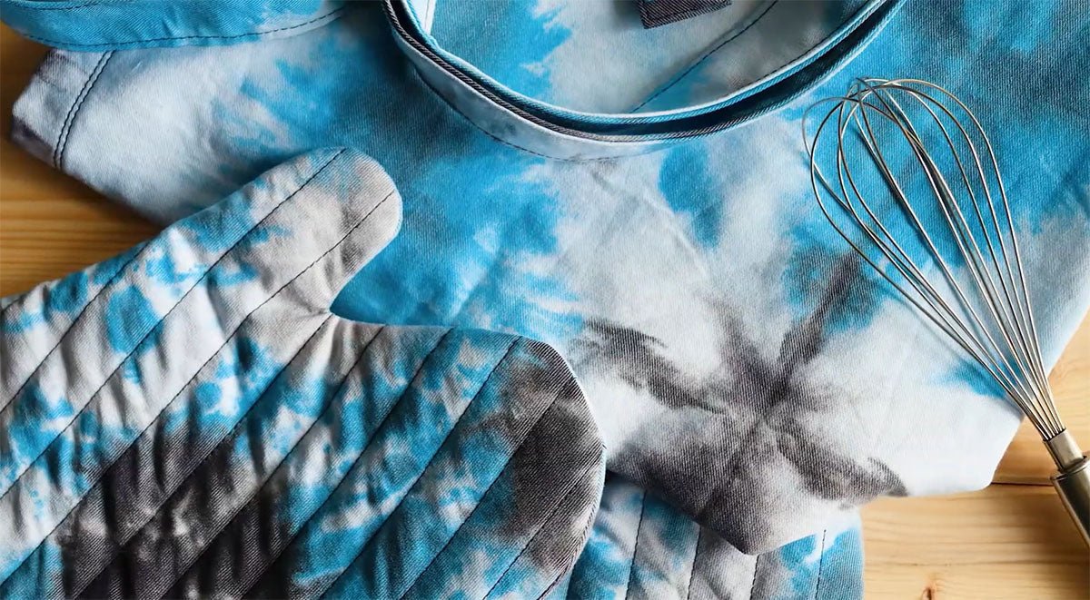 Tie-dye kitchen textiles - Royal Talens
