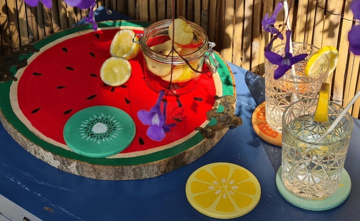 Upcycle old coasters - Royal Talens