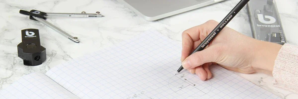 Using the right pencil sharpener - Royal Talens