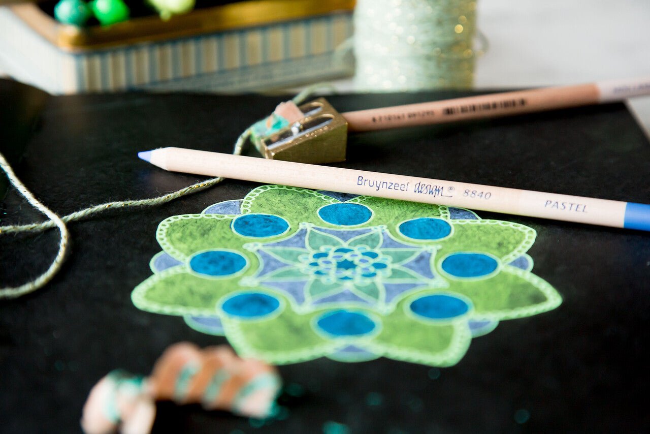 Bruynzeel pastel pencils