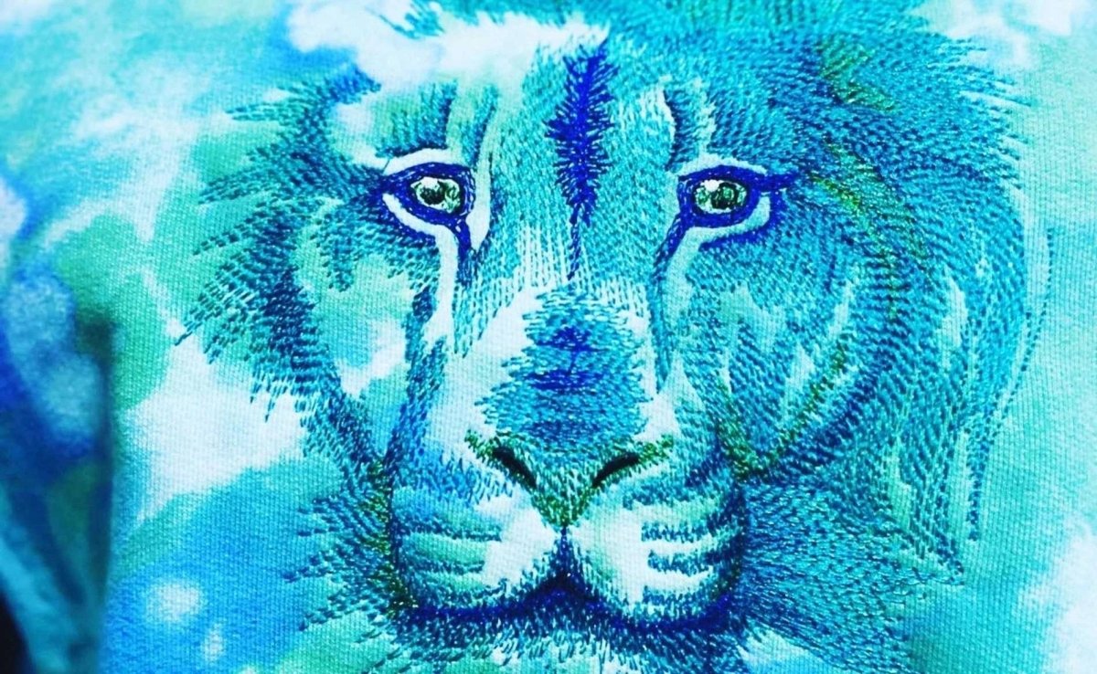 Ice dye your own sweater - Royal Talens