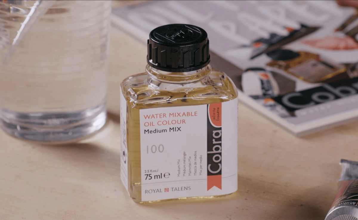 Make your oil paints water-mixable with Cobra Medium Mix - Royal Talens