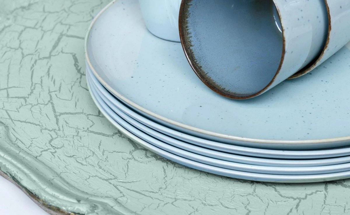 Making a vintage tray - Royal Talens