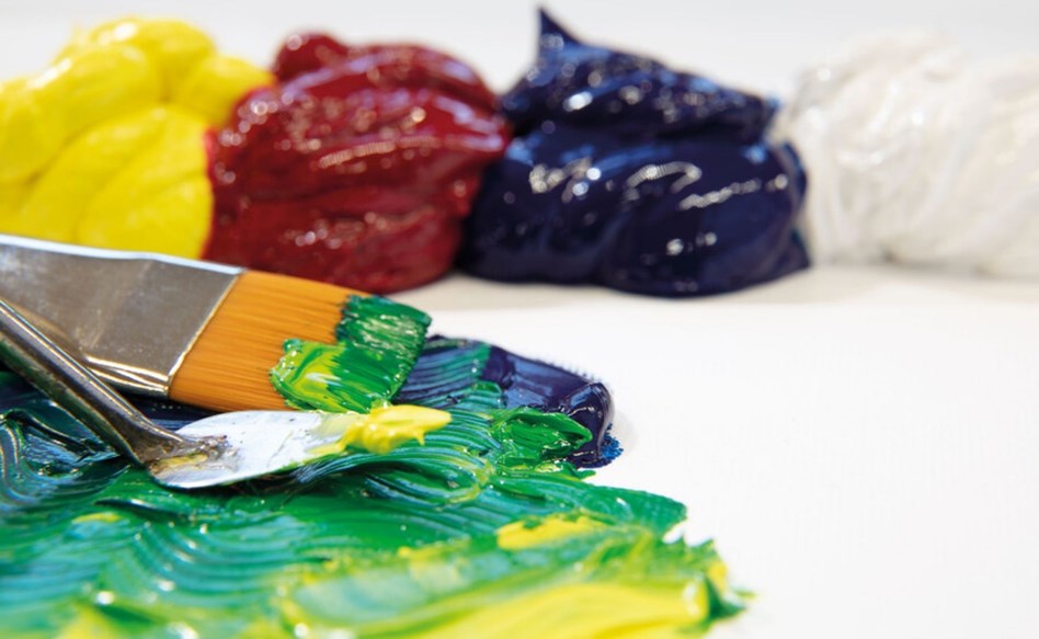 Mezcla de colores con pintura al óleo