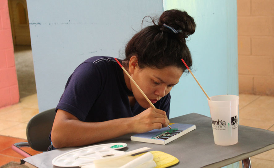 Painting Workshop during COVID-19 at WereldOuders/NPH El Salvador