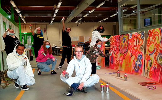 Artist Stephan Peters gave workshops to young adults at Lucrato The Netherlands