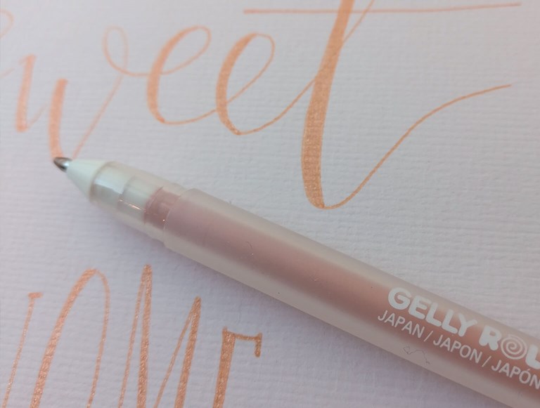 Sakura Gelly Roll Stardust Glitter Pen – StationeryMore